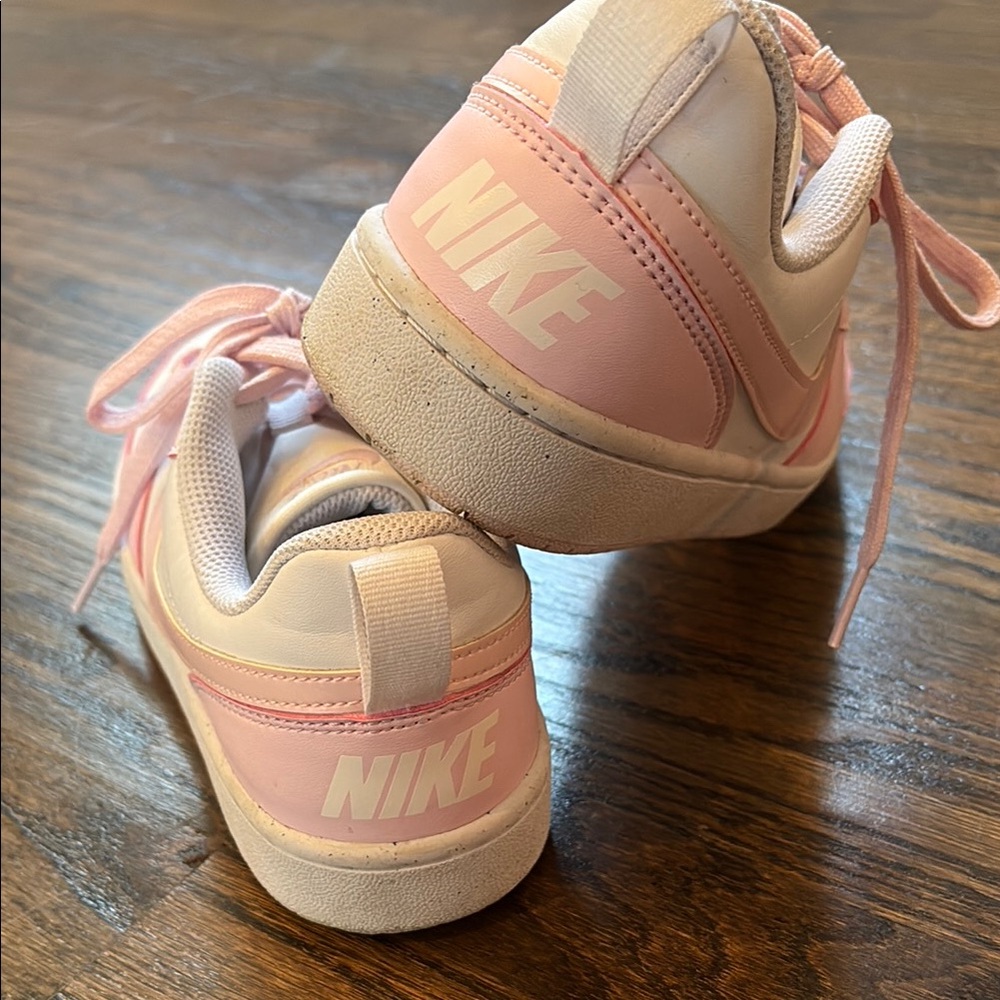 Nike Court Borough Low Recraft Sneakers - Size 6Y/Women’s 7.5 - Picture 2 of 7